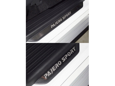Накладки на пороги вставка (лист шлифованный надпись Pajero Sport )4шт ТСС для Mitsubishi Pajero Sport III Рестайлинг 2019 – н.в.